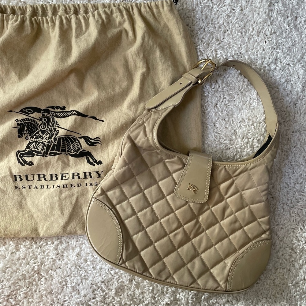 Burberry quilted shoulder bag